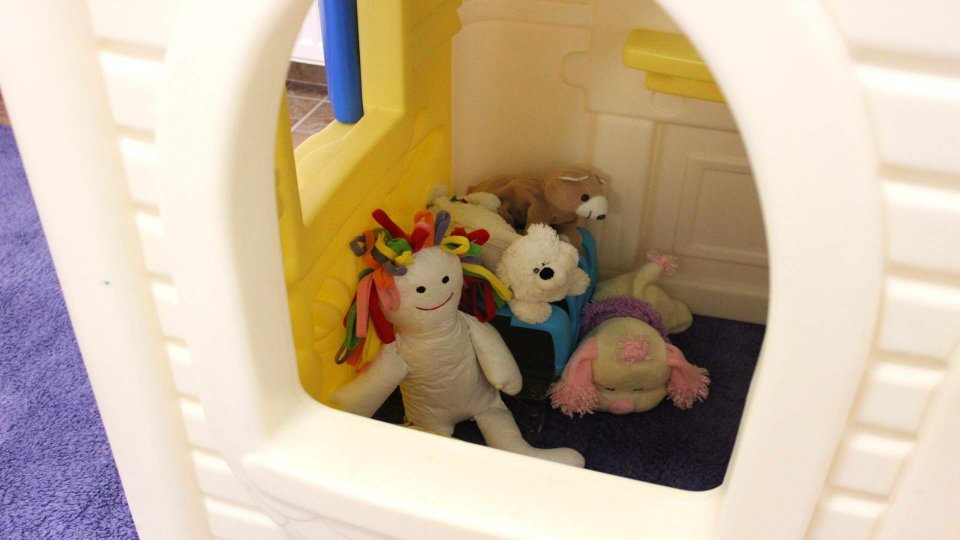 Λεπτομέρεια από το κουκλόσπιτο της Ροδοπαρέας